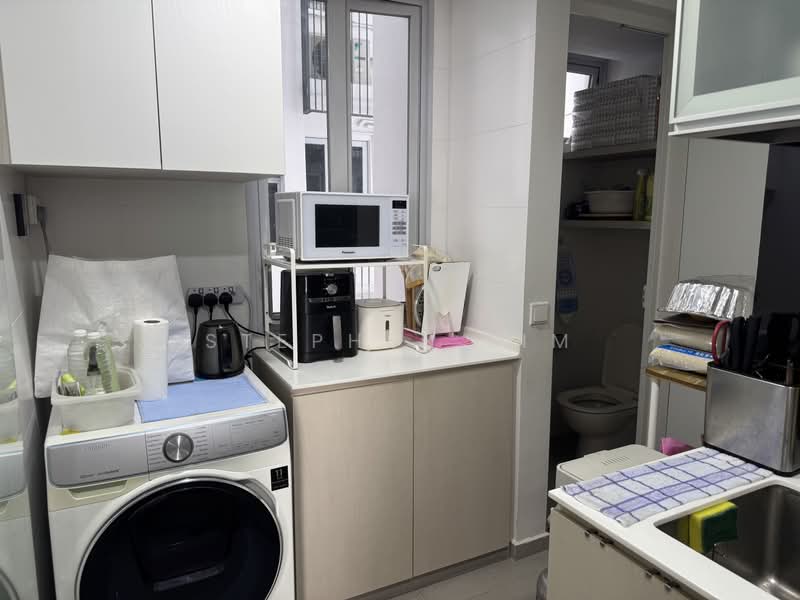 Ecopolitan, Punggol Walk, 3 Bedrooms, 1,216 sqft, Executive Condominium For Sale, by Stephen Lim, 500174784 - Kitchen - PropertyGuru.com.sg