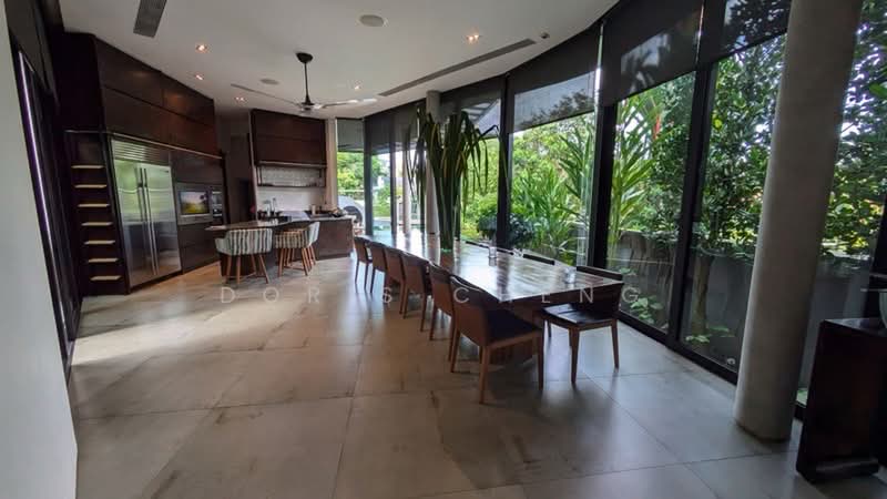 Bungalow adjacent to GCBA zone, , 5 Bedrooms, 6,500 sqft, Detached House For Sale, by Doris Cheng, 500174785 - PropertyGuru.com.sg