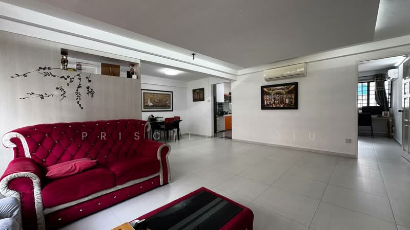 805 Yishun Ring Road, 805 Yishun Ring Road, 3 Bedrooms, 1,313 sqft, HDB Flat For Sale, by Priscillia Qiu, 500174788 - Living Room - PropertyGuru.com.sg