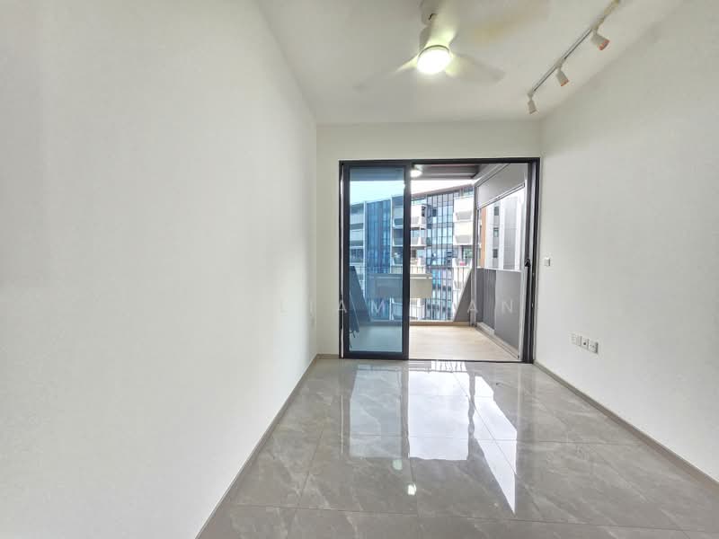 The Garden Residences, 1 Serangoon North View, 2 Bedrooms, 517 sqft, Condominium For Rent, by William Tan, 500174790 - Balcony - PropertyGuru.com.sg