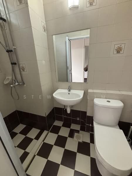 Far Horizon Gardens, 7 Ang Mo Kio Avenue 9, 2 Bedrooms, 1,238 sqft, Condominium For Rent, by Stewart Lim, 500174794 - Bathroom - PropertyGuru.com.sg