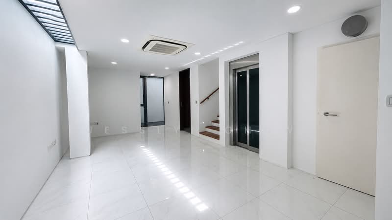 Alias Villas, JALAN HAJI ALIAS, 5 Bedrooms, 3,229 sqft, Cluster House For Rent, by Jesslyn Chow, 500174795 - Interior - PropertyGuru.com.sg
