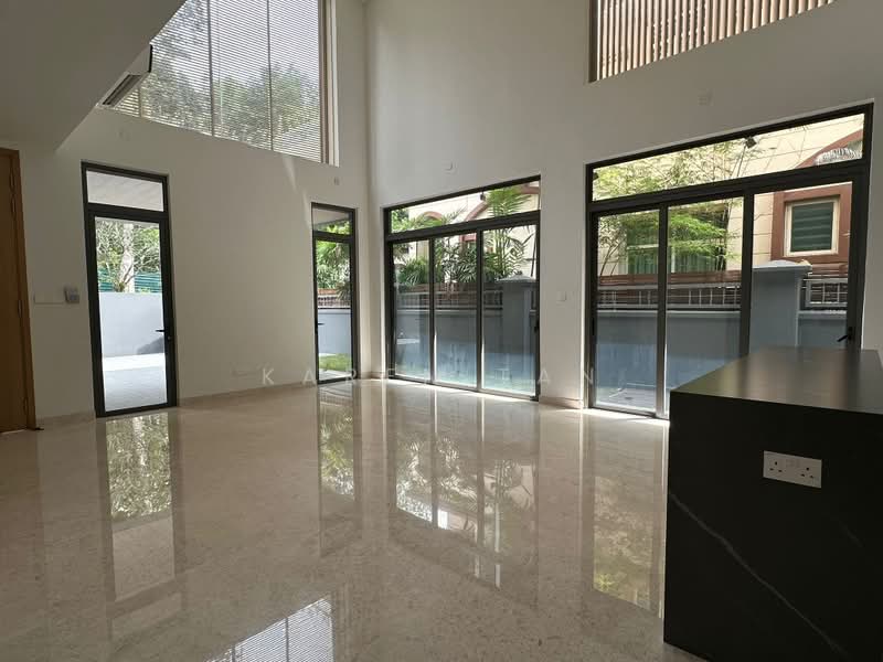 Semi detached at upper Thomson road, Old upper Thomson road, 5 Bedrooms, 5,337 sqft, Semi-Detached House For Sale, by Karen Tan, 500174809 - Living Room - PropertyGuru.com.sg