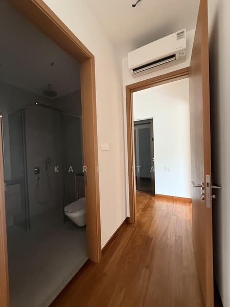 Semi detached at upper Thomson road, Old upper Thomson road, 5 Bedrooms, 5,337 sqft, Semi-Detached House For Sale, by Karen Tan, 500174809 - Bathroom - PropertyGuru.com.sg