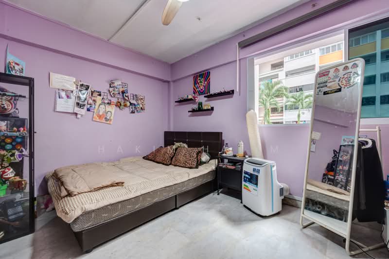 337 Hougang Avenue 7, 337 Hougang Avenue 7, 3 Bedrooms, 980 sqft, HDB Flat For Sale, by Hakim Halim, 500174827 - Bedroom - PropertyGuru.com.sg