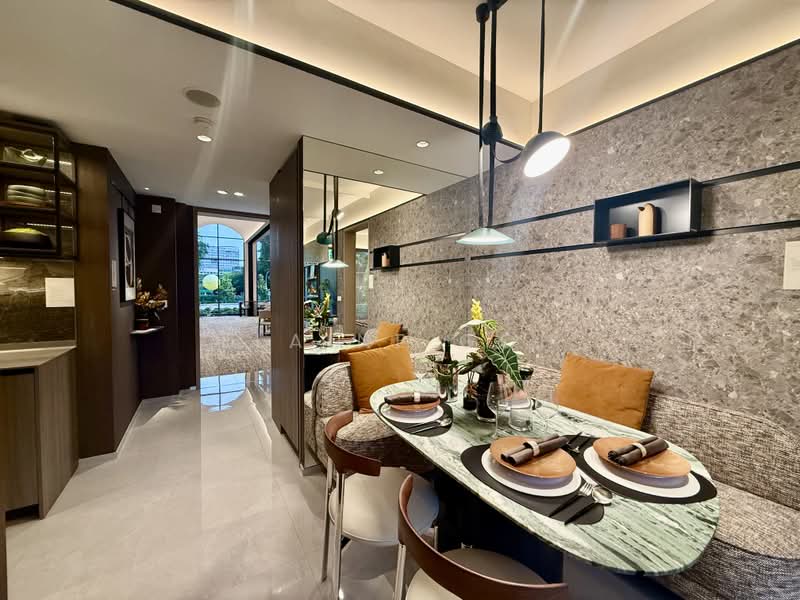 PENRITH, Margaret Drive, 2 Bedrooms, 614 sqft, Condominium For Sale, by Elaine Goh, 500174830 - Dining Room - PropertyGuru.com.sg