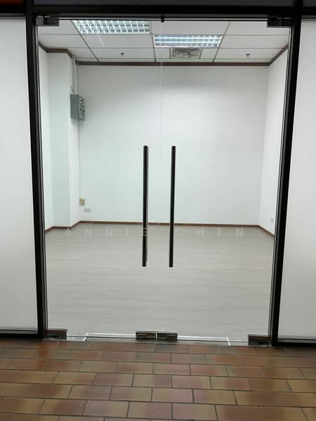 Sindo Industrial Building, 66 Tannery Lane, 243 sqft, Light Industrial (B1) For Rent, by Annie Chen, 500174833 - Interior - CommercialGuru.com.sg