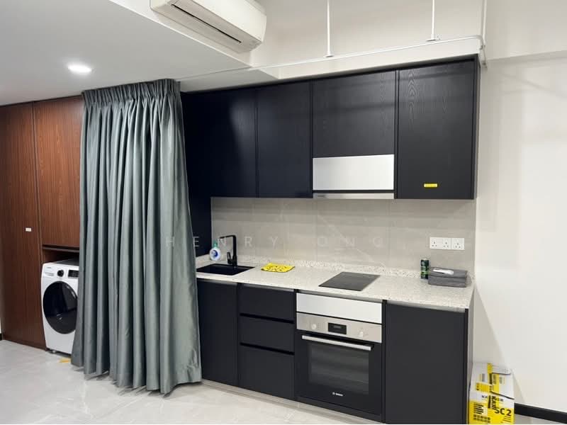 Bukit 828, 828 Upper Bukit Timah Road, 1 Bedroom, 506 sqft, Condominium For Rent, by Henry Ong, 500174835 - PropertyGuru.com.sg
