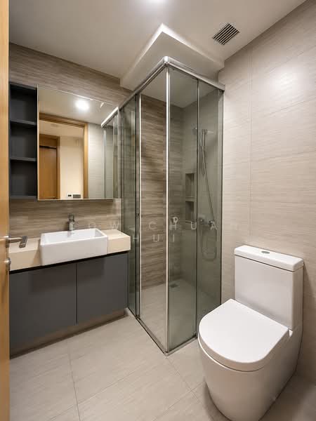 High Park Residences, 27 Fernvale Road, 2 Bedrooms, 678 sqft, Condominium For Sale, by Low Chuan Hui, 500174839 - Bathroom - PropertyGuru.com.sg
