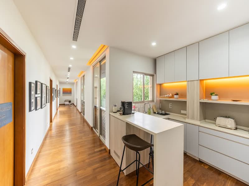 Yarwood Avenue, Yarwood Avenue, Binjai Park, King Albert Park, 6 Bedrooms, 9,279 sqft, Good Class Bungalow For Sale, by Boh Jennie, 500174840 - Corridor - PropertyGuru.com.sg