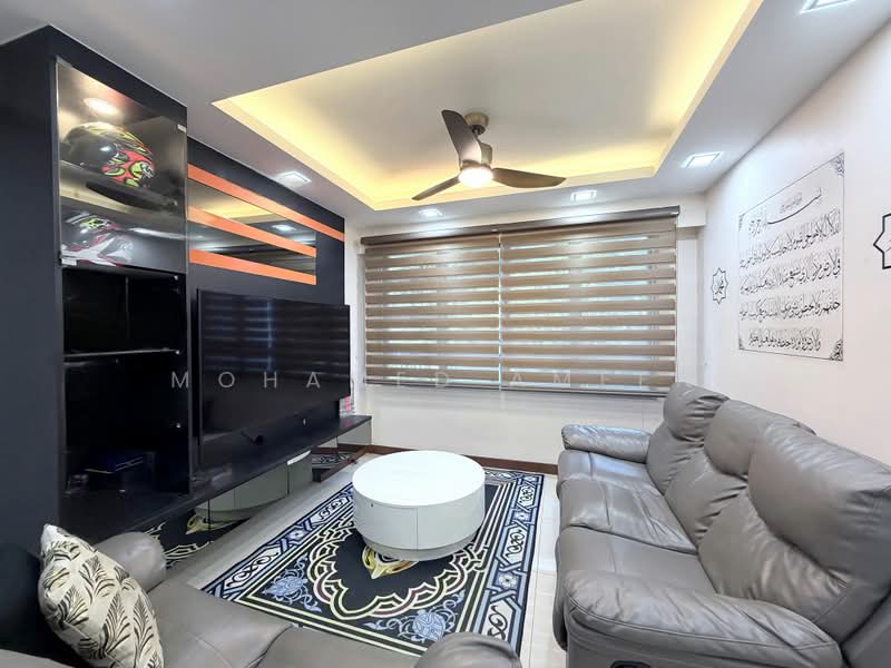 17B MacPherson Residency, 17B Circuit Road, 3 Bedrooms, 1,001 sqft, HDB Flat For Sale, by Mohamed Ameen, 500174843 - Living Room - PropertyGuru.com.sg
