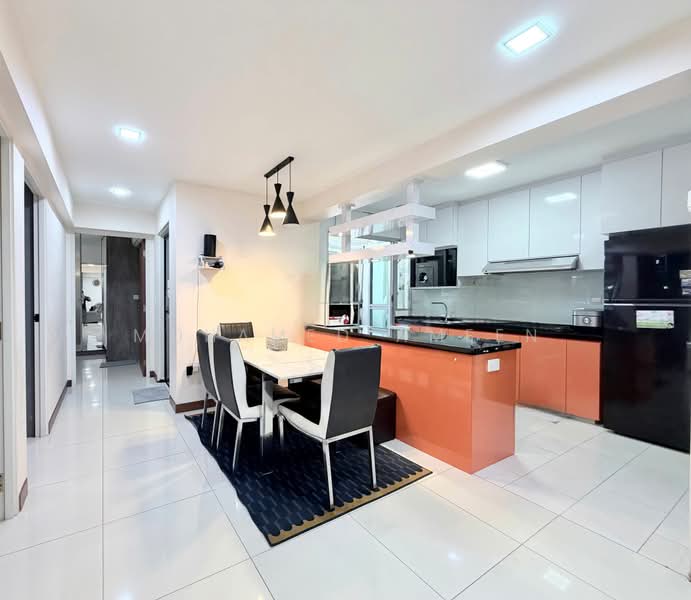 17B MacPherson Residency, 17B Circuit Road, 3 Bedrooms, 1,001 sqft, HDB Flat For Sale, by Mohamed Ameen, 500174843 - Kitchen - PropertyGuru.com.sg