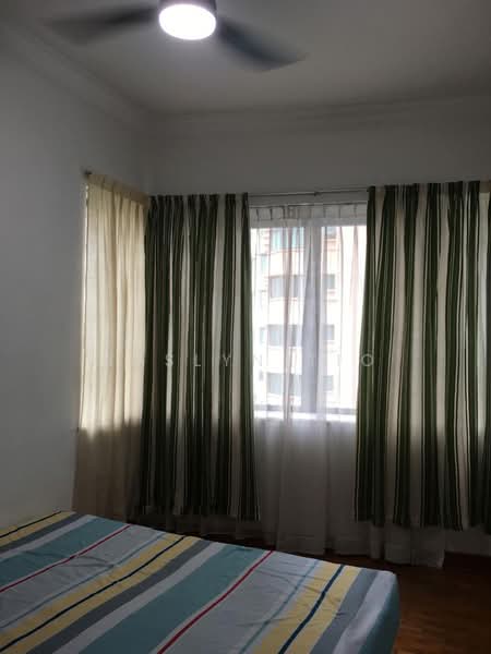 Simsville, 2 Geylang East Avenue 2, 2 Bedrooms, 980 sqft, Condominium For Sale, by Jaslyn Tio, 500174850 - Bedroom - PropertyGuru.com.sg