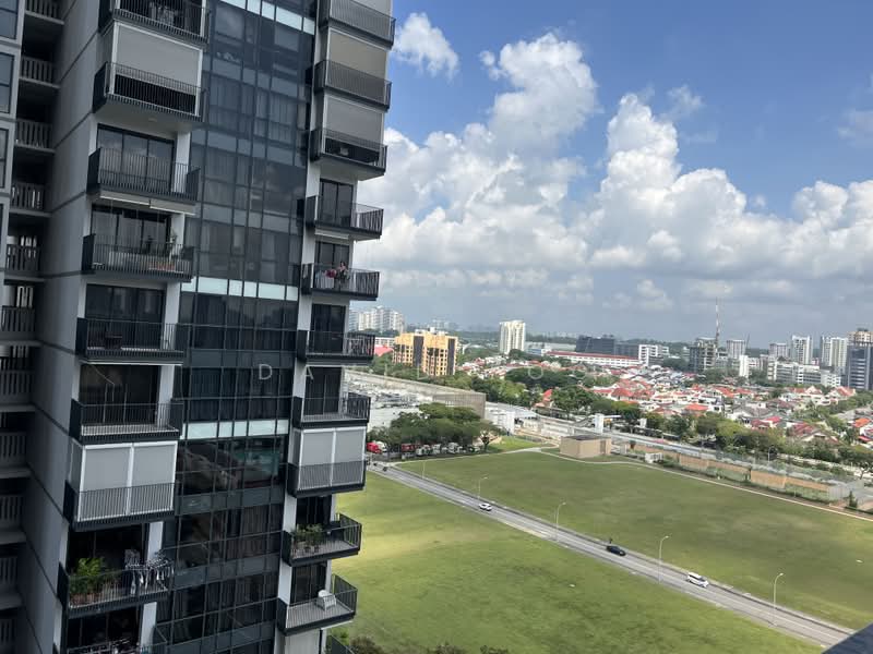 Sky Vue, Bishan Street 14, 2 Bedrooms, 807 sqft, Condominium For Rent, by David Foo, 500174862 - Balcony - PropertyGuru.com.sg
