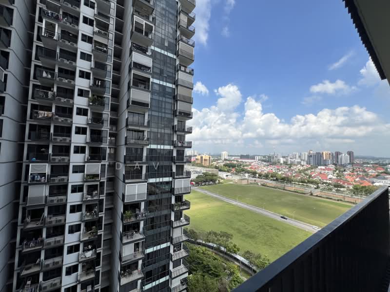 Sky Vue, Bishan Street 14, 2 Bedrooms, 807 sqft, Condominium For Rent, by David Foo, 500174862 - Balcony - PropertyGuru.com.sg