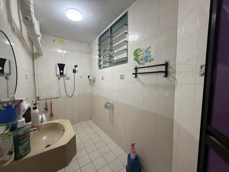 453 Choa Chu Kang Avenue 4, 453 Choa Chu Kang Avenue 4, 3 Bedrooms, 1,324 sqft, HDB Flat For Sale, by Ryan Tan Zheng Jie, 500174883 - PropertyGuru.com.sg