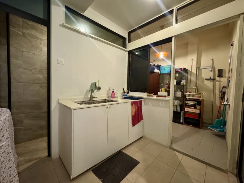 Faber Hills, , 3 Bedrooms, 2,068 sqft, Apartment For Sale, by Joyce Lau, 500174887 - Wet kitchen  - PropertyGuru.com.sg