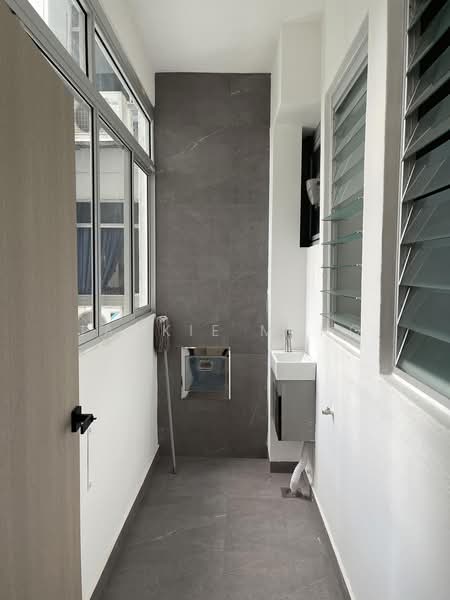 Kum Hing Court, 36 Tomlinson Road, 3 Bedrooms, 1,625 sqft, Apartment For Rent, by Jackie Mang, 500174912 - Interior - PropertyGuru.com.sg