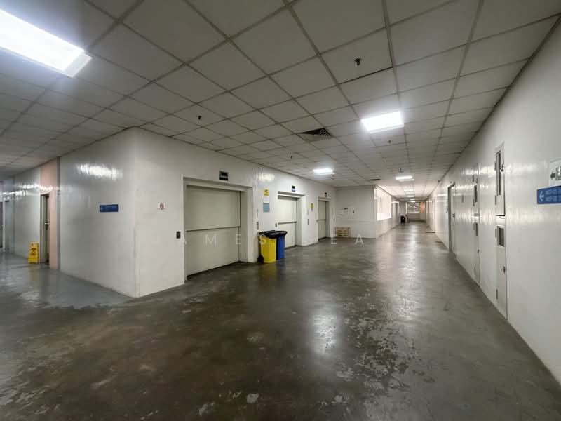 Pantech Business Hub, 196 Pandan Loop, 3,487 sqft, Factory / Workshop (B2) For Sale, by James Seah, 500174914 - Corridor - CommercialGuru.com.sg