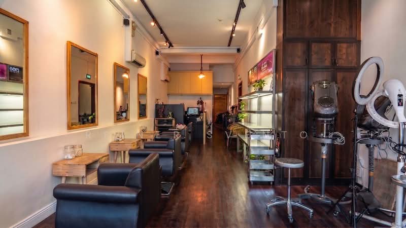 Lorong Telok, Lorong Telok, 3,814 sqft, Shop / Shophouse For Sale, by Reiner Svento, 500174921 - Salon@level 2 - CommercialGuru.com.sg