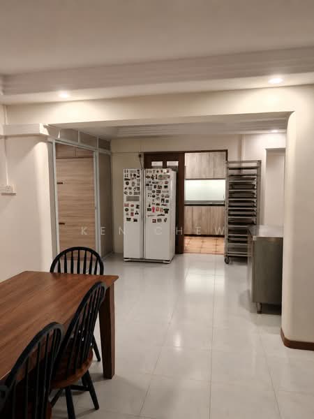 633 Yishun Street 61, 633 Yishun Street 61, 4 Bedrooms, 1,840 sqft, HDB Flat For Sale, by Ken Chew, 500174922 - Kitchen - PropertyGuru.com.sg