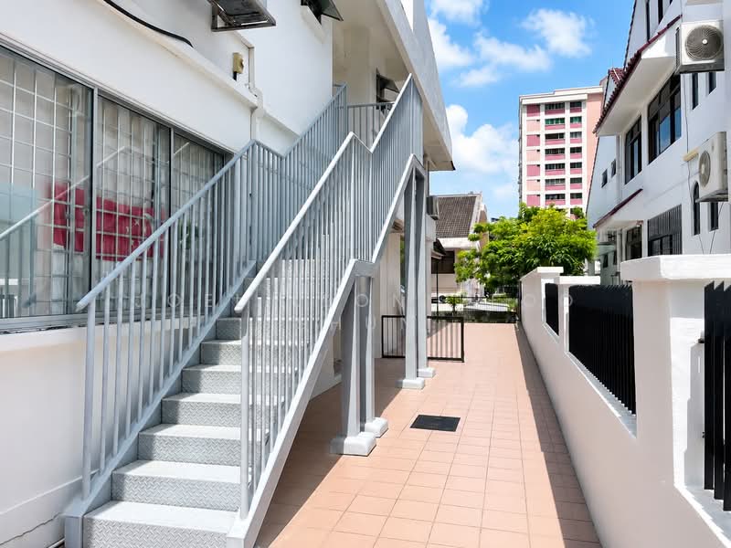 Lengkong Dua, Lengkong Dua, 6 Bedrooms, 3,000 sqft, Semi-Detached House For Sale, by Joel Leong Foo Shun, 500174927 - Exterior - PropertyGuru.com.sg