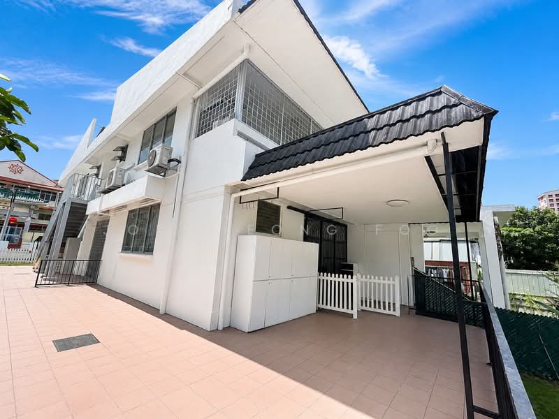 Lengkong Dua, Lengkong Dua, 6 Bedrooms, 3,000 sqft, Semi-Detached House For Sale, by Joel Leong Foo Shun, 500174927 - Exterior - PropertyGuru.com.sg