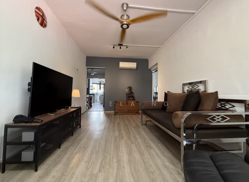 57 Chai Chee Drive, 57 Chai Chee Drive, 2 Bedrooms, 912 sqft, HDB Flat For Rent, by Angela Ng, 500174941 - Living Room - PropertyGuru.com.sg