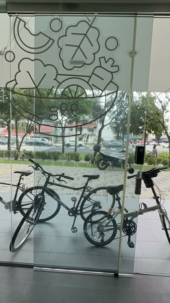 Grandview Suites @ Geylang, Lorong 22 Geylang, 484 sqft, Shop / Shophouse For Rent, by Boh Jennie, 500174950 - Exterior - CommercialGuru.com.sg