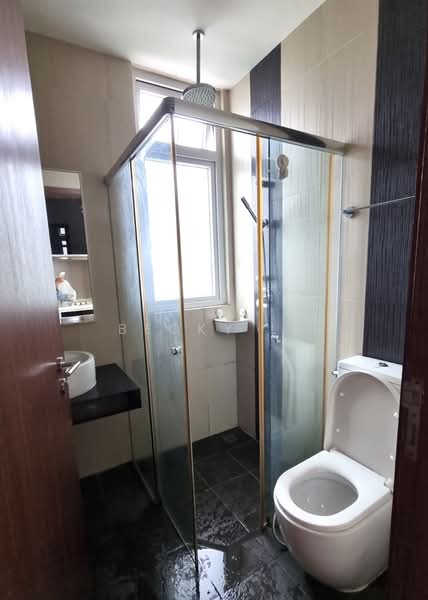 Cardiff Residence, 101 Cardiff Grove, 1 Bedroom, 398 sqft, Condominium For Rent, by Becky Li, 500174954 - Bathroom - PropertyGuru.com.sg