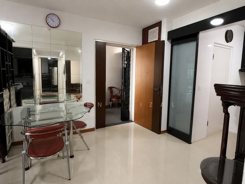 37 Margaret Drive, 37 Margaret Drive, 2 Bedrooms, 699 sqft, HDB Flat For Sale, by Agent Rizal, 500174956 - Dining Room - PropertyGuru.com.sg