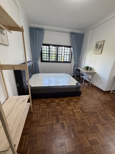 Shan Gate Apartments, 2 Shan Road, 5 Bedrooms, 1,249 sqft, Apartment For Rent, by Angelina Tao, 500174963 - Bedroom - PropertyGuru.com.sg