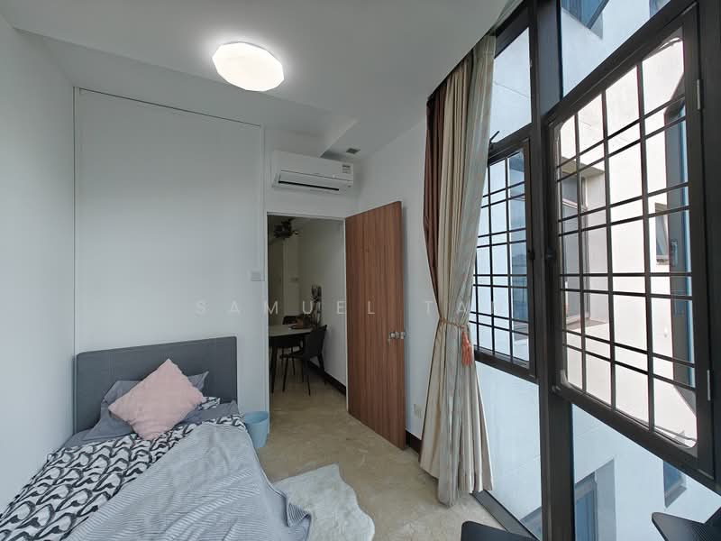 Parc Oasis, 45 Jurong East Avenue 1, Room Rental, 100 sqft, Condominium For Rent, by Samuel Tan, 500174977 - CR4-2 (Shared Bathroom) - PropertyGuru.com.sg