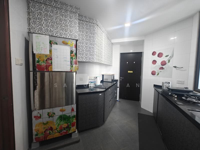 Parc Oasis, 45 Jurong East Avenue 1, Room Rental, 100 sqft, Condominium For Rent, by Samuel Tan, 500174977 - Kitchen - PropertyGuru.com.sg