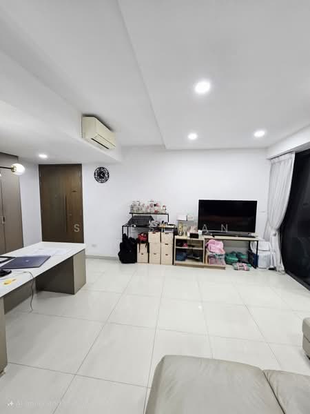 Bellewaters, 29 Anchorvale Crescent, 4 Bedrooms, 1,335 sqft, Executive Condominium For Sale, by Skyes Pan, 500174982 - Living Room - PropertyGuru.com.sg