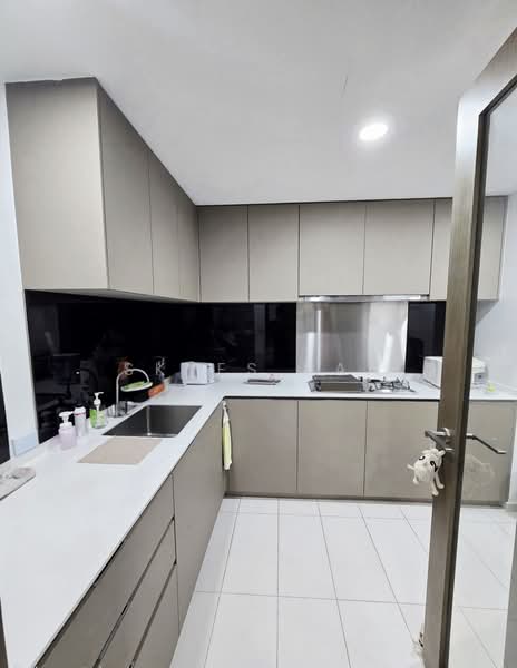 Bellewaters, 29 Anchorvale Crescent, 4 Bedrooms, 1,335 sqft, Executive Condominium For Sale, by Skyes Pan, 500174982 - Kitchen - PropertyGuru.com.sg