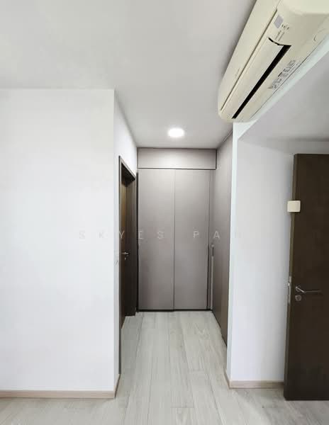 Bellewaters, 29 Anchorvale Crescent, 4 Bedrooms, 1,335 sqft, Executive Condominium For Sale, by Skyes Pan, 500174982 - Wardrobe - PropertyGuru.com.sg