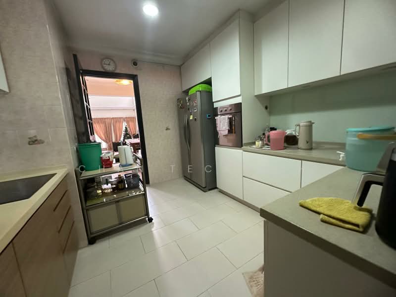 Westville, 74 Westwood Avenue, Room Rental, 100 sqft, Terraced House For Rent, by Chan Teck Wah, 500174983 - Kitchen - PropertyGuru.com.sg