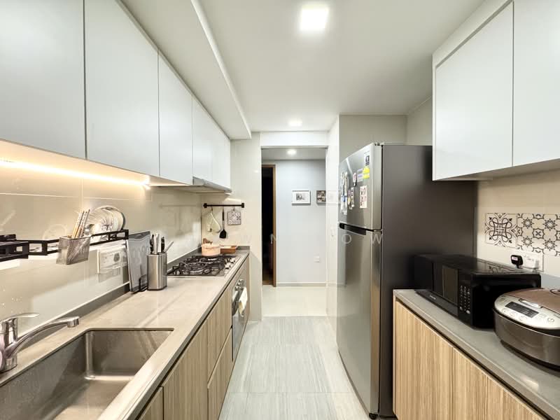 Rivercove Residences EC, 30 Anchorvale Ln, 3 Bedrooms, 958 sqft, Condominium For Sale, by Shawn Low, 500174988 - Kitchen - PropertyGuru.com.sg