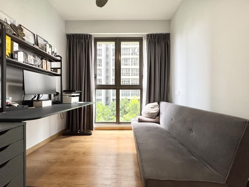 Rivercove Residences EC, 30 Anchorvale Ln, 3 Bedrooms, 958 sqft, Condominium For Sale, by Shawn Low, 500174988 - Common Bedroom - PropertyGuru.com.sg