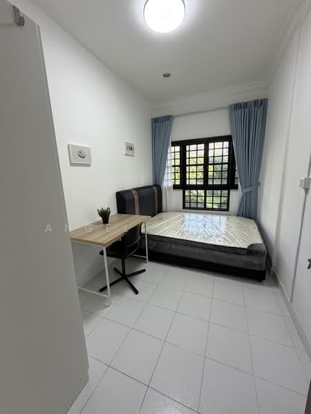 Shan Gate Apartments, 2 Shan Road, Room Rental, 280 sqft, Apartment For Rent, by Angelina Tao, 500174991 - PropertyGuru.com.sg