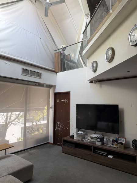 Elliot Road/Elliot Walk, , 4 Bedrooms, 4,600 sqft, Semi-Detached House For Sale, by Sean Ng, 500174994 - Bedroom with double volume ceiling - PropertyGuru.com.sg