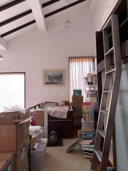 Elliot Road/Elliot Walk, , 4 Bedrooms, 4,600 sqft, Semi-Detached House For Sale, by Sean Ng, 500174994 - Bedroom with double volume ceiling - PropertyGuru.com.sg
