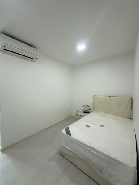 Westwood Park, 78 Westwood Crescent, Room Rental, 200 sqft, Terraced House For Rent, by Chan Teck Wah, 500175000 - Bedroom - PropertyGuru.com.sg
