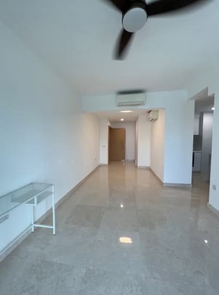 Eight Riversuites, 2 Whampoa East, 3 Bedrooms, 980 sqft, Condominium For Sale, by Irene Ting, 500175011 - Living Room - PropertyGuru.com.sg