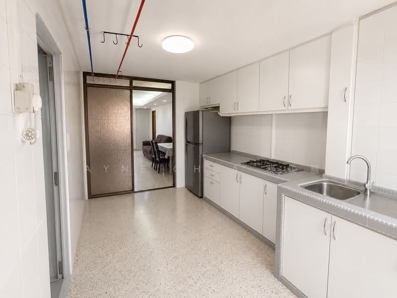 28 New Upper Changi Road, 28 New Upper Changi Road, 2 Bedrooms, 700 sqft, HDB Flat For Sale, by Rayne Chua 蔡美慧, 500175024 - Kitchen - PropertyGuru.com.sg
