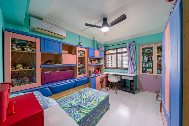 190B Rivervale Drive, 190B Rivervale Drive, 3 Bedrooms, 1,238 sqft, HDB Flat For Sale, by Jollene Leow, 500175026 - Bedroom - PropertyGuru.com.sg