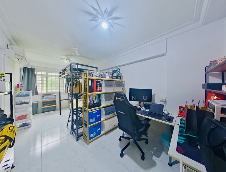 664 Yishun Avenue 4, 664 Yishun Avenue 4, 6 Bedrooms, 1,765 sqft, HDB Flat For Sale, by Alex Ong, 500175029 - Study - PropertyGuru.com.sg