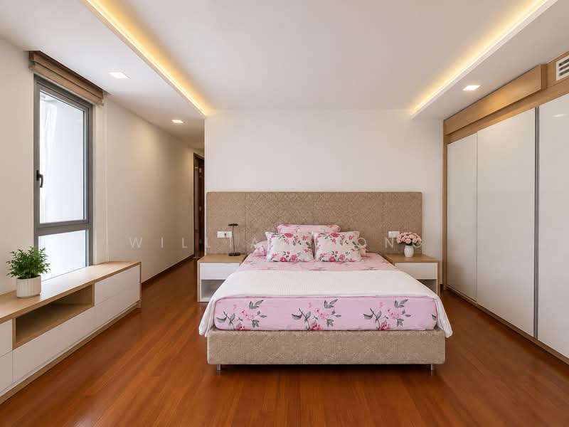 Wide Frontage Semi-D with basement, lift, and 6 ensuites near Serangoon Gardens Circle, Wide Frontage Semi-D with basement, lift, and 6 ensuites near Serangoon Gardens Circle, 7 Bedrooms, 5,880 sqft, Semi-Detached House For Sale, by William Hong, 500175032 - Bedroom - PropertyGuru.com.sg