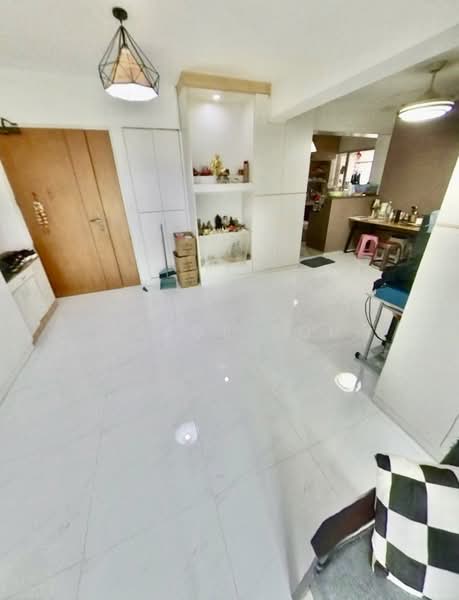 494J Tampines Street 45, 494J Tampines Street 45, 3 Bedrooms, 990 sqft, HDB Flat For Sale, by Carol Soh, 500175033 - Living Room - PropertyGuru.com.sg